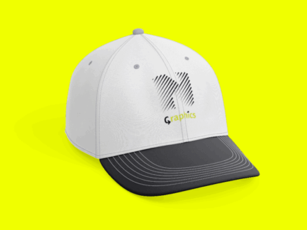 Design grafico per cappellino promozionale N Graphics, stile minimal su sfondo chiaro